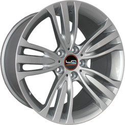 Диск Replica LA B150 19x10 5x120 ET53 DIA74.10 Сильвер