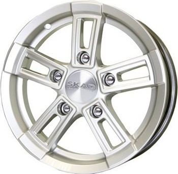 Диск Скад Тор 18x8 6x114.30 ET30 DIA66.10 Сильвер