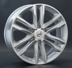 Диск Replica FR NS55 18x8 6x139.70 ET35 DIA77.80 Silver